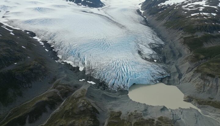 Судьба Йостедалсбреена: крупнейший ледник Европы тает на глазах