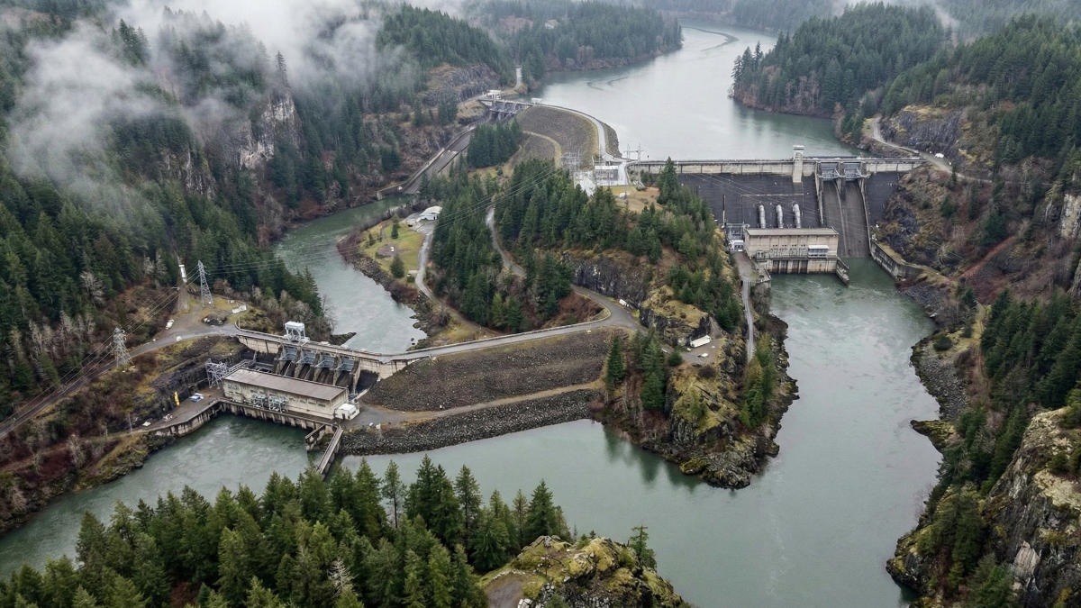 Суд в Орегоне решит судьбу популяций лосося и восьми американских ГЭС
